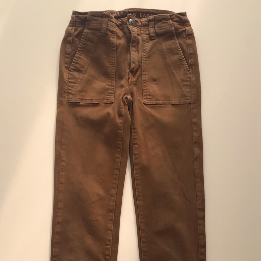 rusty coloured american eagle jeans